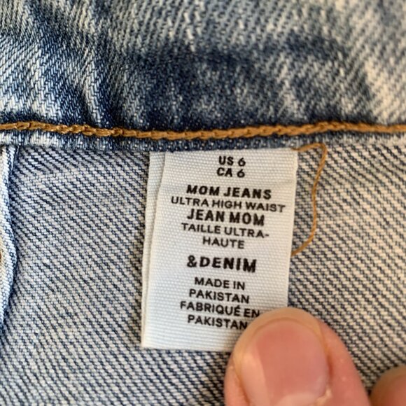 Distressed &Denim Jeans - Picture 6 of 8